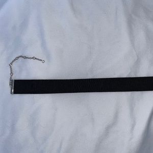 Choker (1" x 10.25")